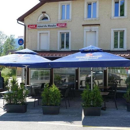 Hotel Restaurant Du Moulin Fleurier ภายนอก รูปภาพ